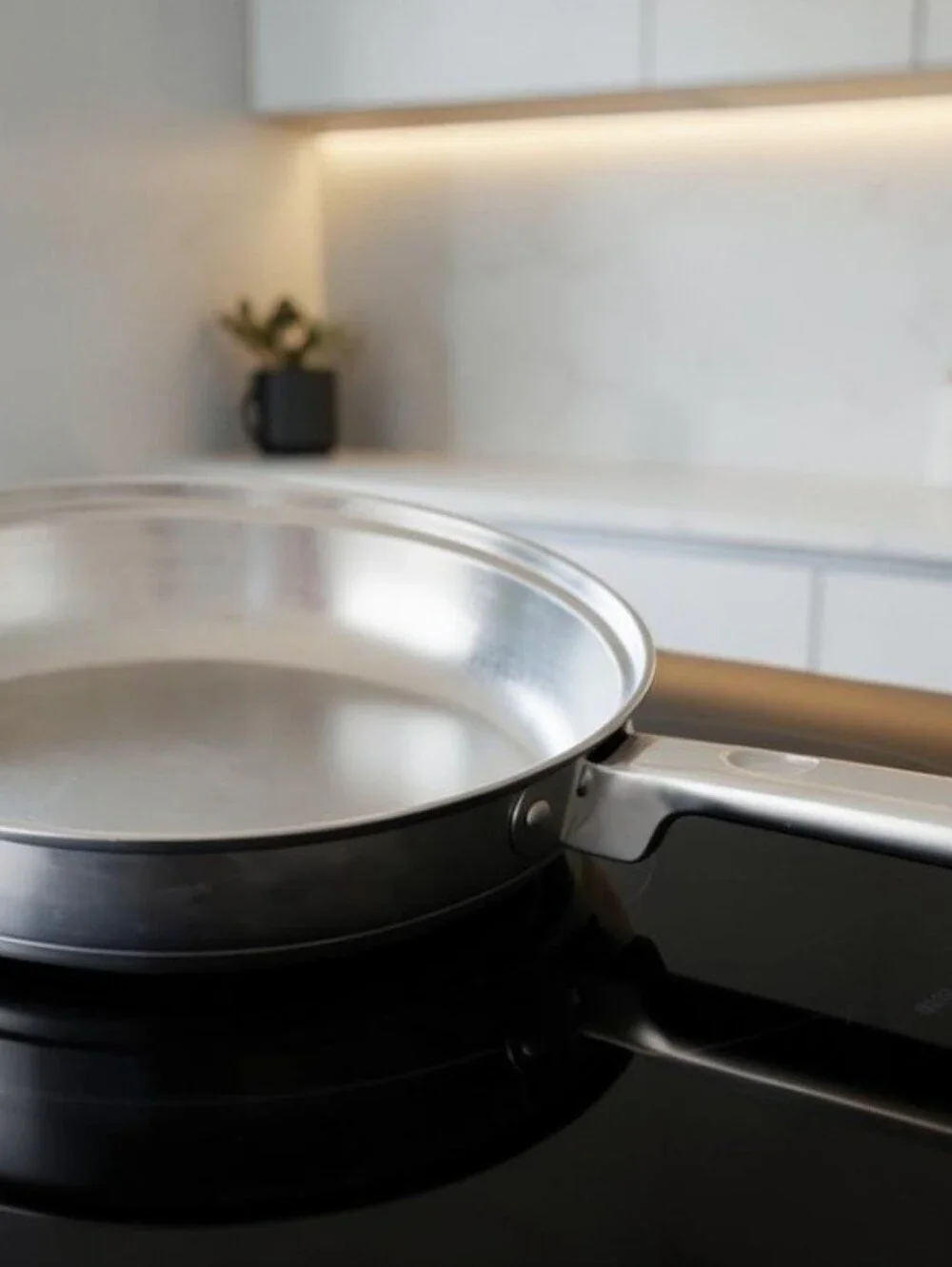 Heuck Classics Cookware Line 10